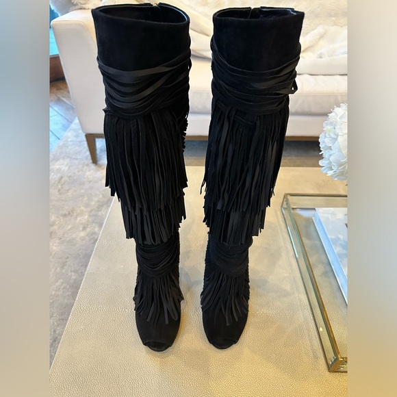 Gucci black suede fringe open top boots with zippered back size 38.5 - Picture 6 of 13